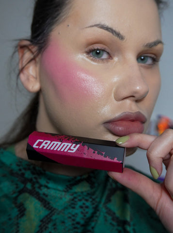 Hue-ligan Blush - 04 Cammy (ONLINE ORDER ONLY)