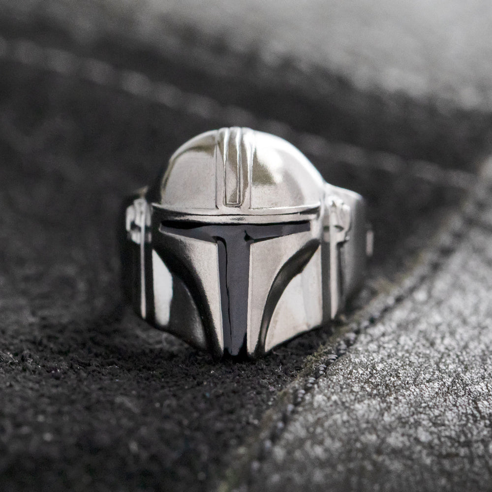 Star Wars X RockLove The Mandalorian Helmet Ring (ONLINE ORDER ONLY)