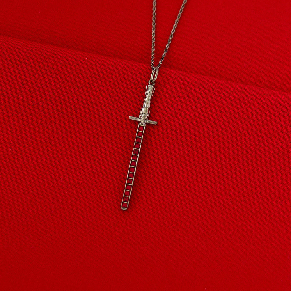 Star Wars X RockLove Kylo Ren Crystal Lightsaber Necklace (ONLINE ORDER ONLY)