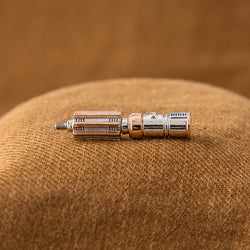 Star Wars X RockLove LIGHTSABER WORKSHOP Purity and Hope Power Core Pack (ONLINE ORDER ONLY)