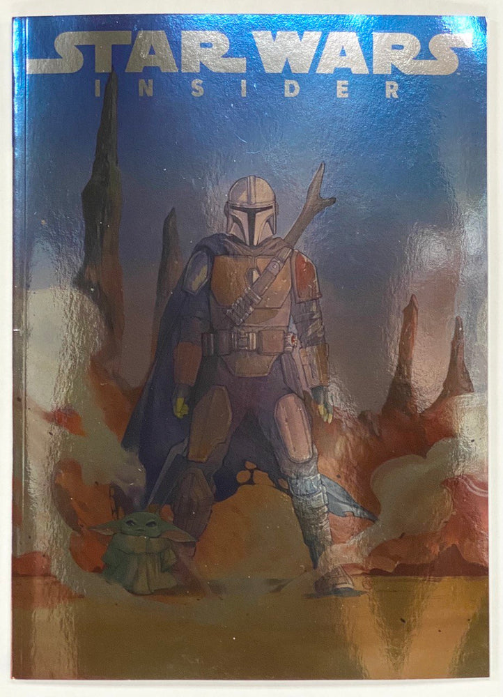 Star Wars Insider #210 Peach Momoko Chrome Foil Mandalorian Grogu Variant (05/25/2022) Titan (ONLINE ORDER ONLY)