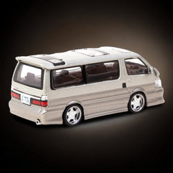 Tarmac Works Toyota Hiace Wagon Custom in Silver/Brown 1:64 (ONLINE ORDER ONLY)