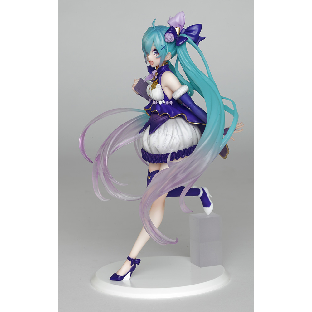 Taito: Vocaloid - Hatsune Miku (3rd Season Winter Ver.) Prize Figure (ONLINE ORDER ONLY)