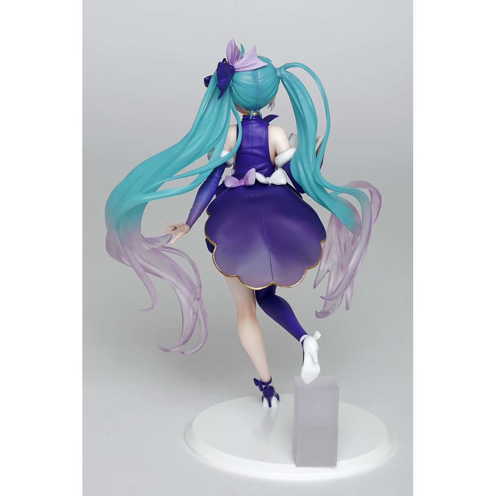 Taito: Vocaloid - Hatsune Miku (3rd Season Winter Ver.) Prize Figure (ONLINE ORDER ONLY)