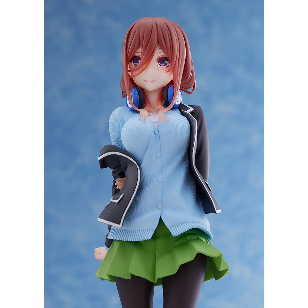 Taito: The Quintessential Quintuplets - Nakano Miku (Uniform Ver.) Renewal Coreful Prize Figure (ONLINE ORDER ONLY)