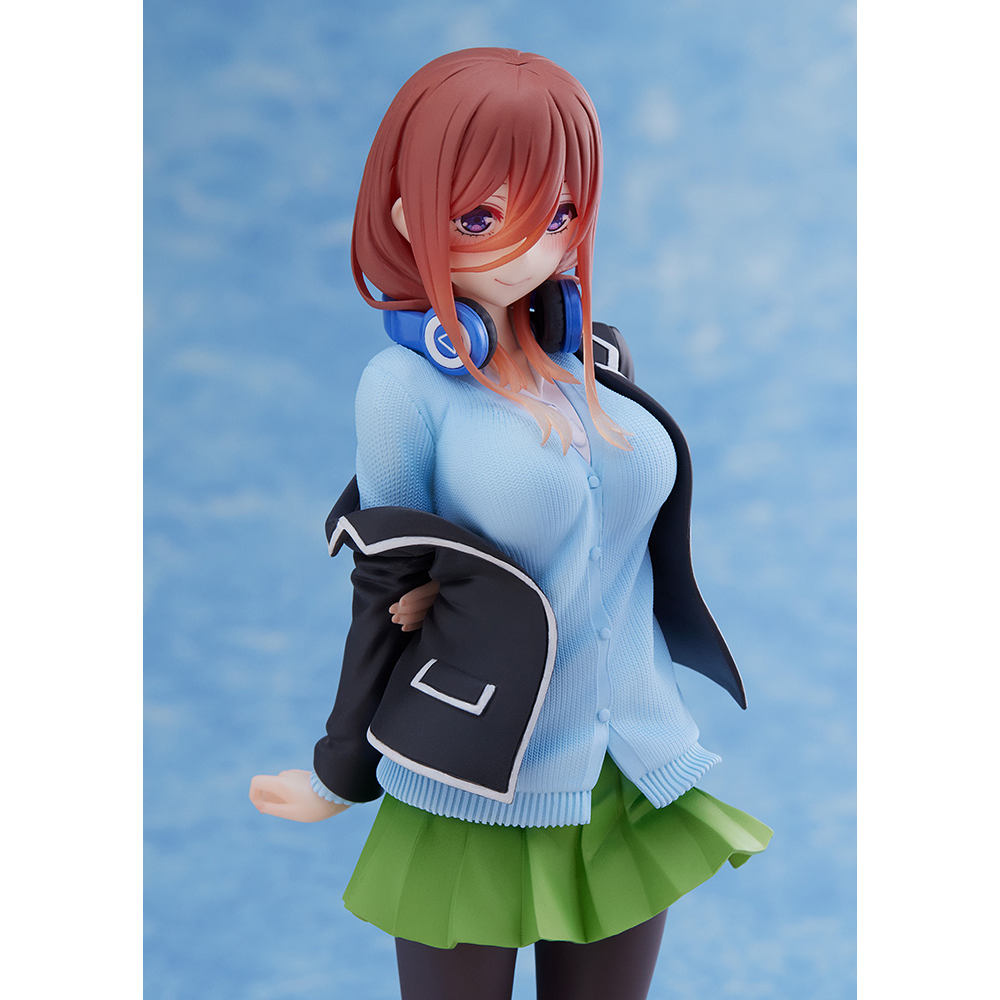 Taito: The Quintessential Quintuplets - Nakano Miku (Uniform Ver.) Renewal Coreful Prize Figure (ONLINE ORDER ONLY)