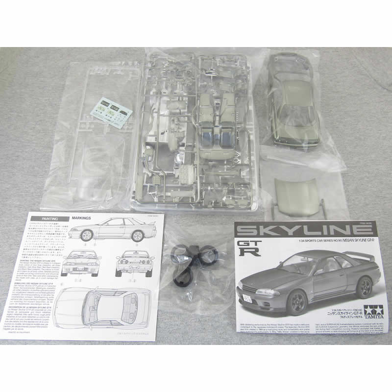 TAM24090-1500 Nissan Skyline Metallic 1/24 Scale Plastic Model Kit Tamiya (ONLINE ORDER ONLY)