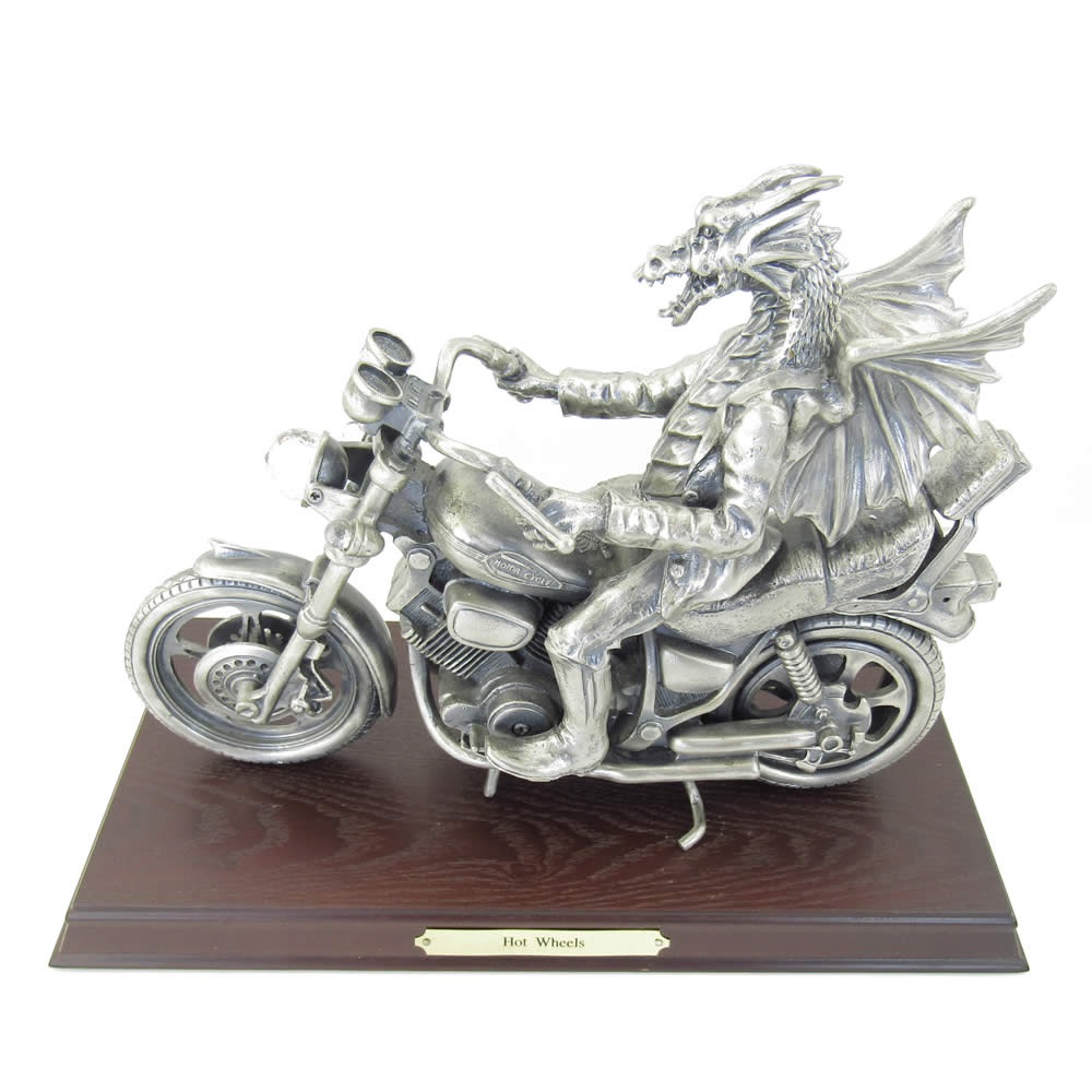 TU3647 Hot Wheels Biker Dragon Myth and Magic Large Studies Series Figurine Tudor Mint (ONLINE ORDER ONLY)