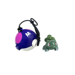 TOMY: Pokemon Monster Collection - Master Ball and Bulbasaur Figure #MB-3 (ONLINE ORDER ONLY)