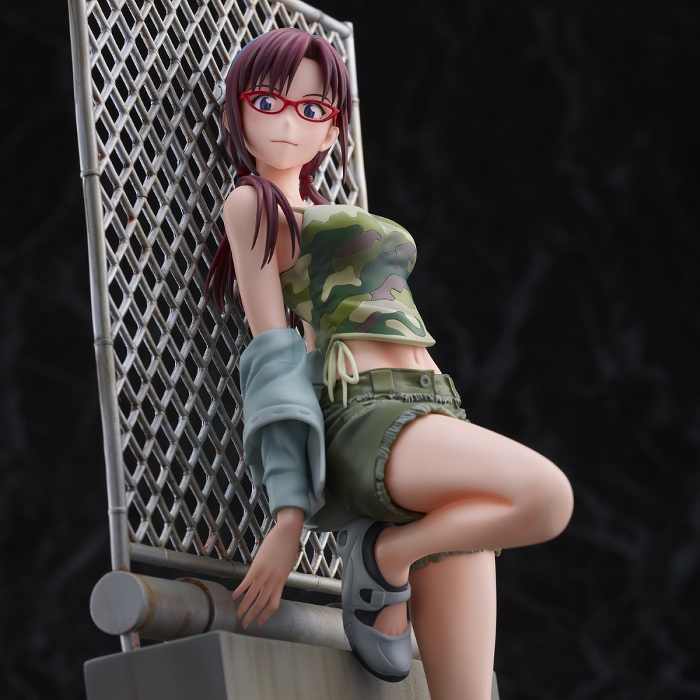 Union Creative: Rebuild of Evangelion - Mari Makinami Illustrious Complete Figure (ONLINE ORDER ONLY)