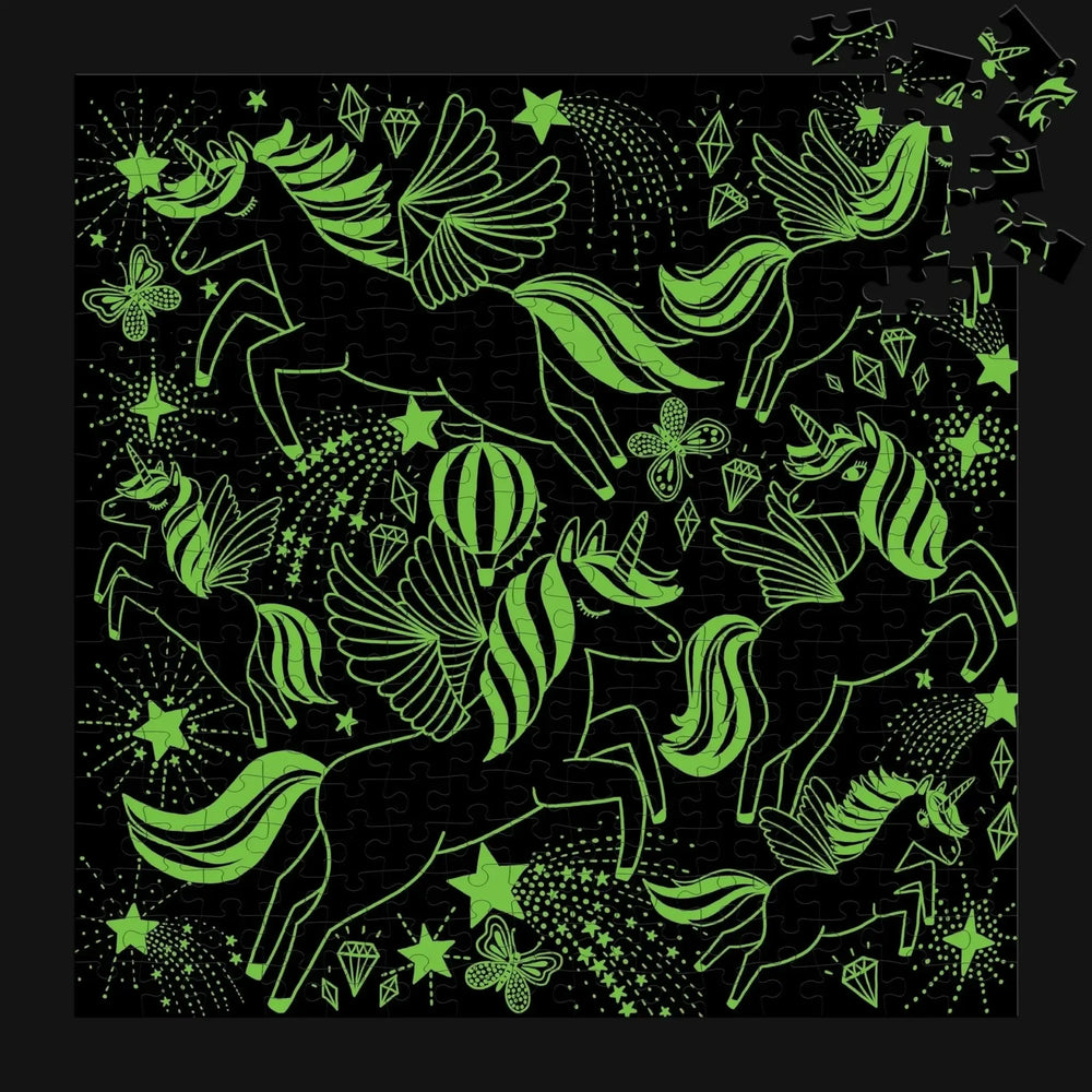 Unicorns Illuminated 300 Piece Glow in the Dark Jigsaw Puzzle Mudpuppy (ONLINE ORDER ONLY)