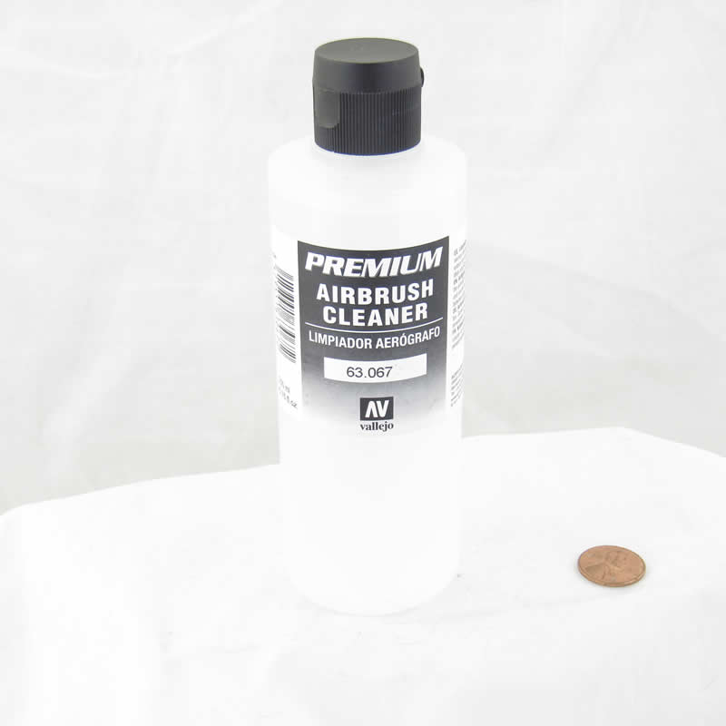 VAL63067 Premium Airbrush Cleaner 200ml Vallejo (ONLINE ORDER ONLY)