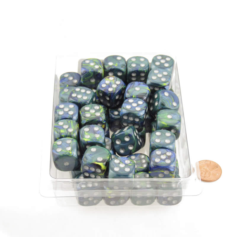 WCXDF1665E50 Green Festive Dice with Silver Pips 16mm (5/8in) D6 Pack of 50 (ONLINE ORDER ONLY)