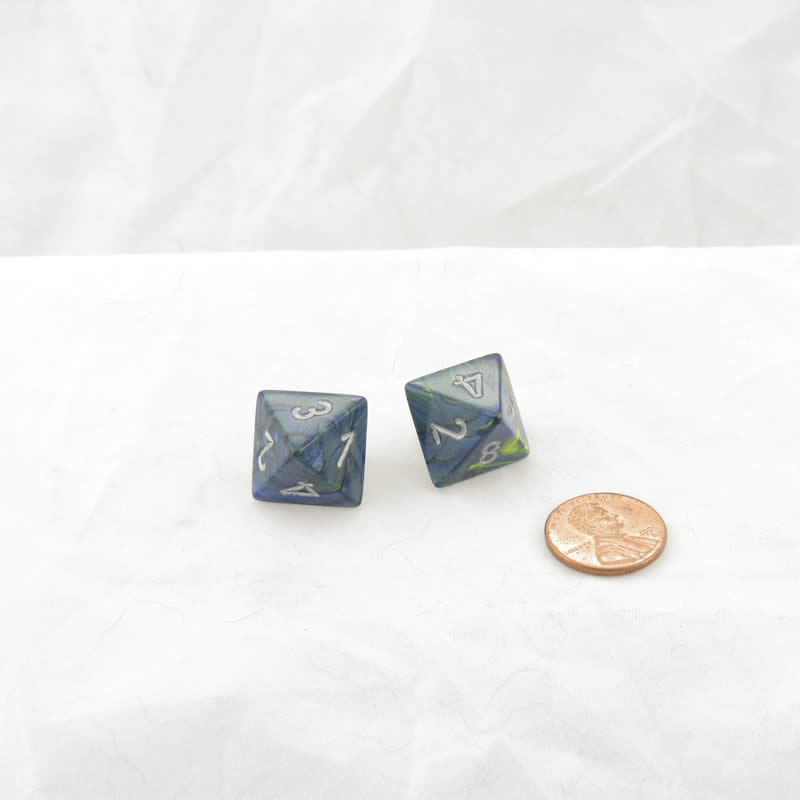 WCXPF0865E2 Green Festive Dice Silver Numbers D8 16mm Pack of 2 (ONLINE ORDER ONLY)