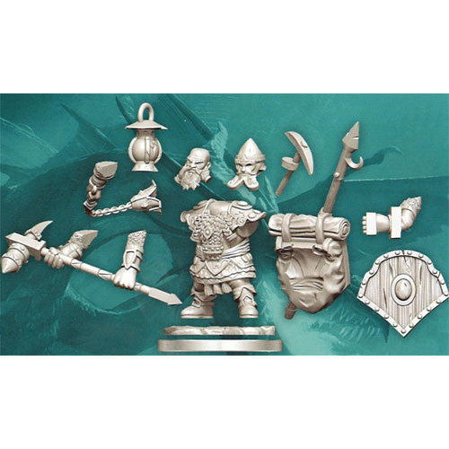 D&D Frameworks Wave 1: Dwarf Fighter Male - Miniature (Online Order Only)