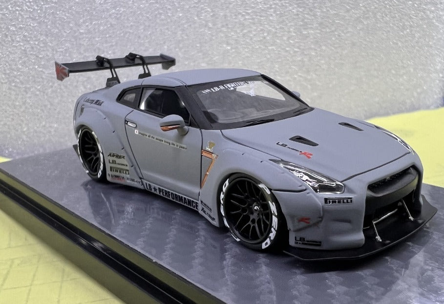 Error404 LB-Works Nissan Skyline GT-R R35 Fighter Grey / Candy Red Limited to 299 Pcs Each 1:64 (ONLINE ORDER ONLY)