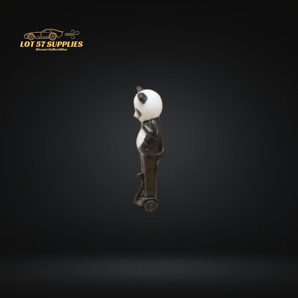 Street Weapon Panda Figure Riding Board 1:64 (ONLINE ORDER ONLY)