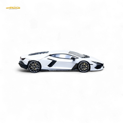 Ama64 Revuelto LB744 - White 2025 Foshan Exhibition 1:64 (ONLINE ORDER ONLY)