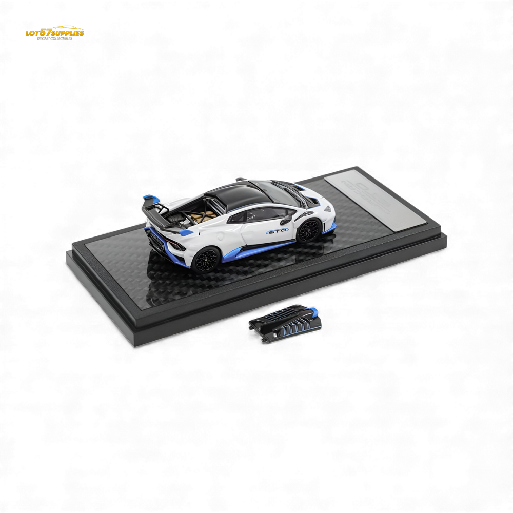 (Pre-Order) LCD Lamborghini Huracan STO - White 1:64 (ONLINE ORDER ONLY)