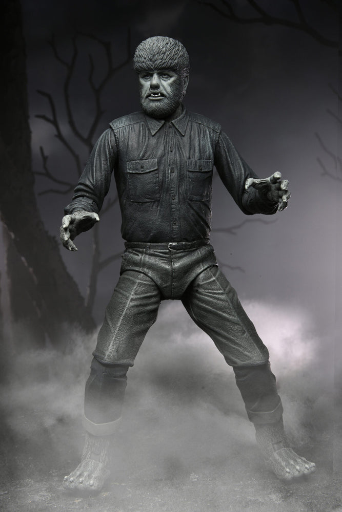 NECA Universal Monsters: Ultimate Wolf Man (Black & White) (ONLINE ORDER ONLY)