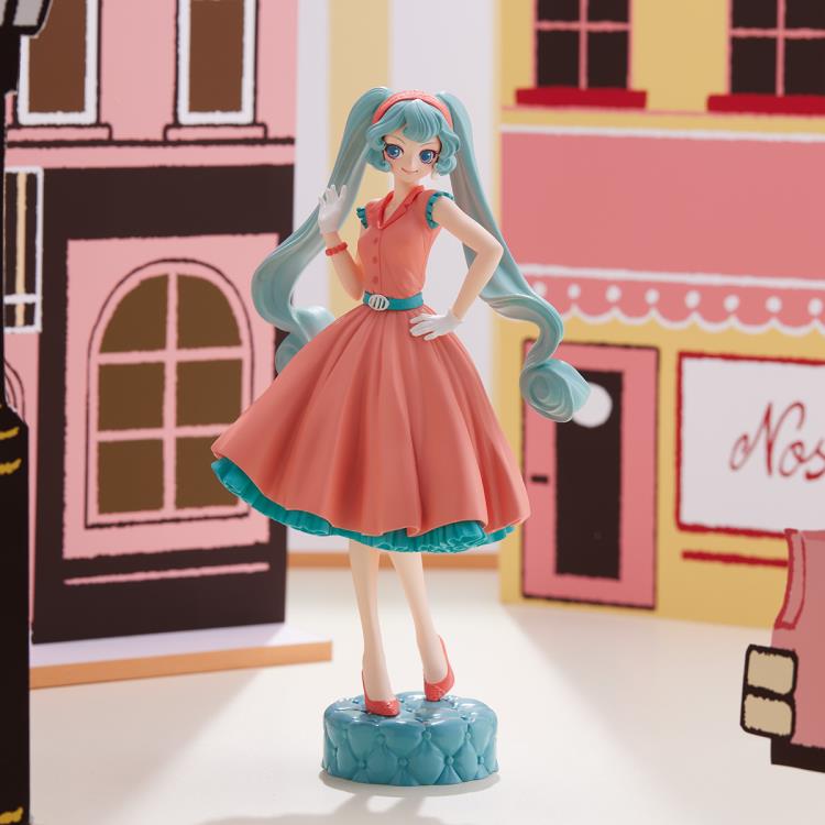 Vocaloid World Journey Vol.1 Hatsune Miku Figure (ONLINE ORDER ONLY)
