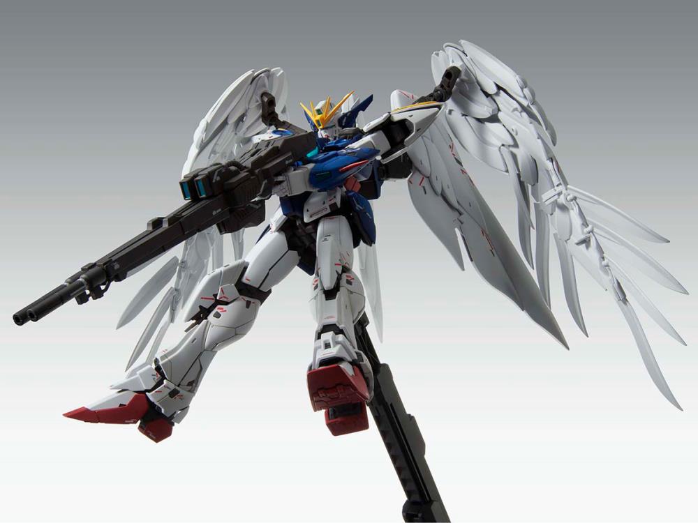 Bandai Spirits: Gundam Wing Endless Waltz - MG 1/100 Wing Gundam Zero EW (Ver.Ka) Model Kit (ONLINE ORDER ONLY)