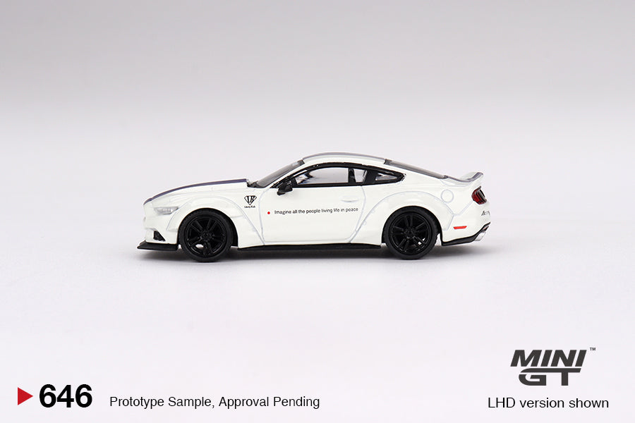 Mini-GT FORD MUSTANG GT LB-WORKS White 1:64 #646 (ONLINE ORDER ONLY)