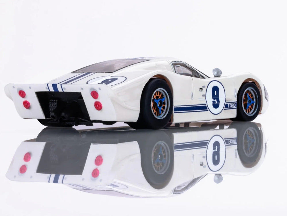 AFX Racing GT40 Mark IV #9, White  22078 (ONLINE ORDER ONLY)