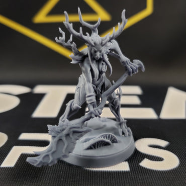 Barkwraith Spriggan: Sculpt C (Female Treefolk Ranger / Warrior) (Online Order Only)