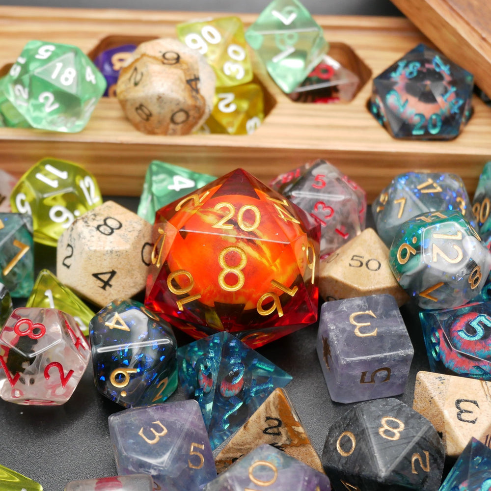Mystery Liquid Bundle - 3 Liquid Core + 14 pc Set + 1 RPG Accessory (ONLINE ORDER ONLY)