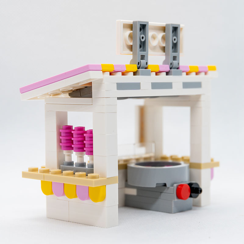 Sweet Air Cotton Candy Stand with Employee Minifig (ONLINE ORDER ONLY)