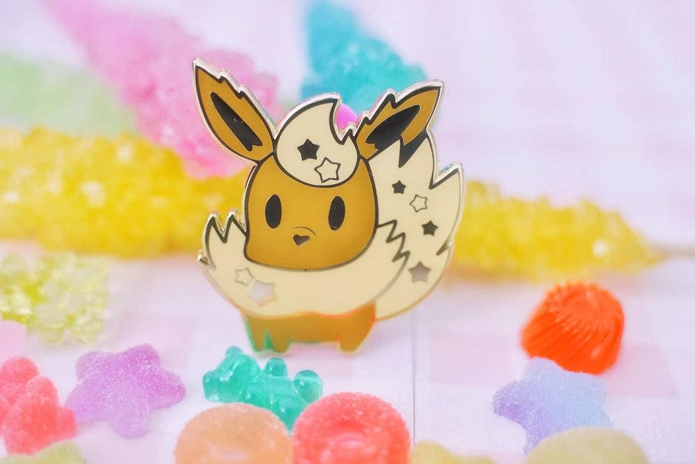 Pokemon: Shiny Flareon Enamel Pin (ONLINE ORDER ONLY)