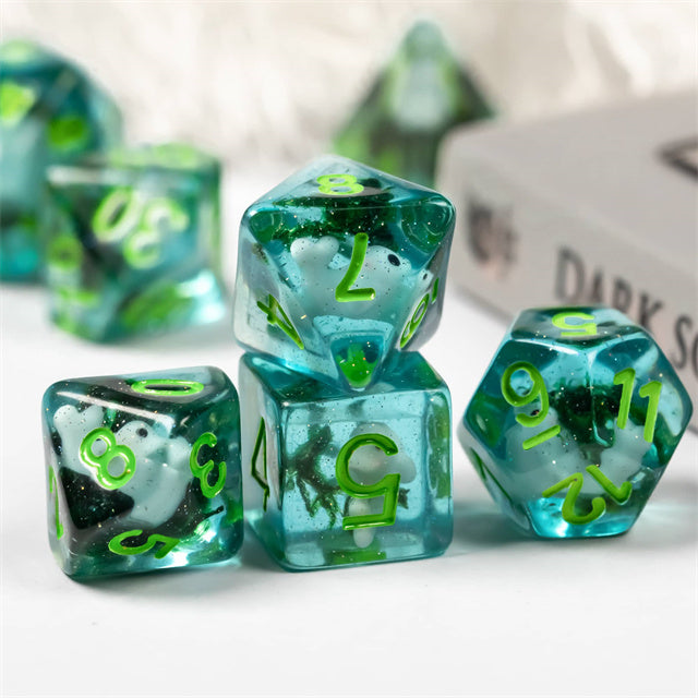 White Fish Seaweed 7-Dice Set w/Green Numbers Dnd Dice Set (Online Only)