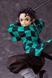 Demon Slayer: Kimetsu no Yaiba Tanjiro Kamado 1/8 Scale Figure ［Standard Version］ (ONLINE ORDER ONLY)