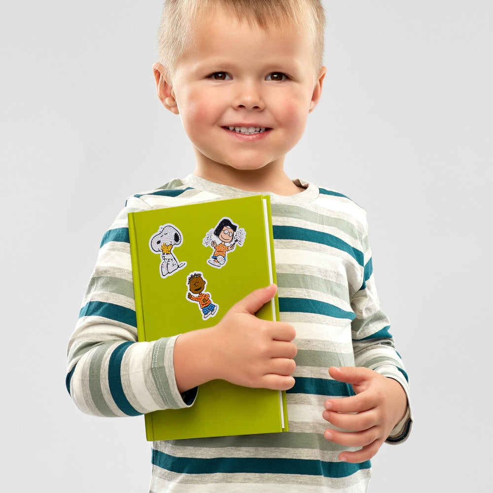 Diamond Art Club – Peanuts™ Diamond Painting Stickers (10-Pack) (ONLINE ORDER ONLY)