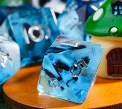 Eagle Dice 7-Dice Set Blue w/ Black Eagle Inside Dnd Dice Set (Online Only)