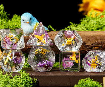 Bees Dice 7-Dice Set Pink w/ Yellow Bee Inside Dnd Dice Set (Online Only)