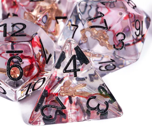 Crimson Veil: Rogue's Deception 7-Dice Set with Gilded Triple Dagger Inlay (Online Only)
