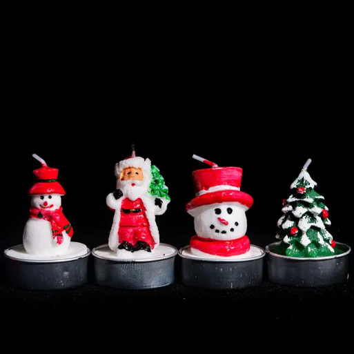 Christmas Dice Candles | 4x 30mm D20 Candles + 1 Mystery Christmas Themed Candle (Online Only)