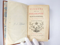 Elements of Newtonian Philosophy (French Translation) (ONLINE ORDER ONLY)