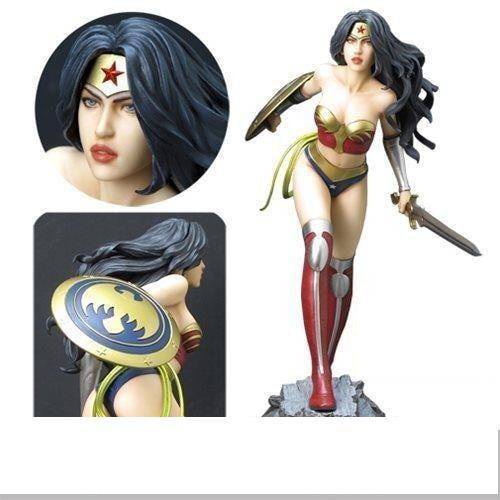 Fantasy Figure Gallery DC Comics Collection Wonder Woman Variant Resin Statue - Entertainment Earth Exclusive (Online Order Only)