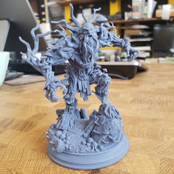 Garamundis, Corrupted Treant Elder (Online Order Only)