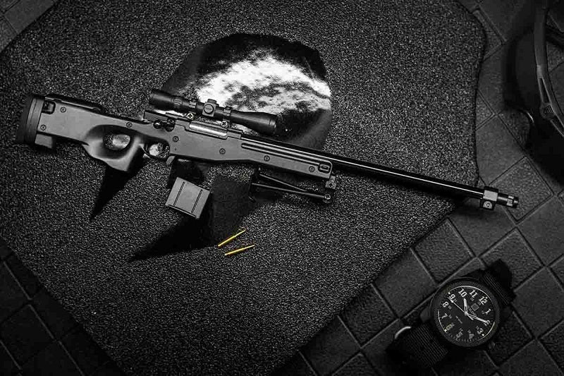 GoatGuns 1/4 Scale Diecast Sniper Rifle 'Panther' Model – Black