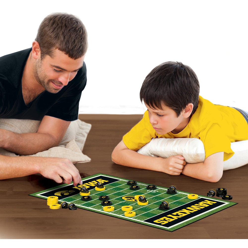Iowa Hawkeyes Checkers Board Game (ONLINE ORDER ONLY)