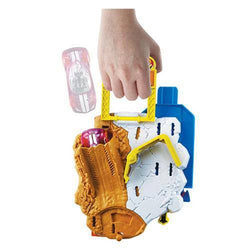 Hot Wheels Construction Mayhem playset (ONLINE ORDER ONLY)