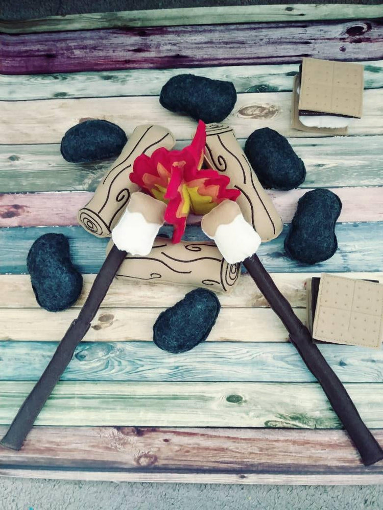 Felt campfire play set gift for kids- fake fire pit  - camper decor - bonfire - set for two - photography prop (ONLINE ORDER ONLY)