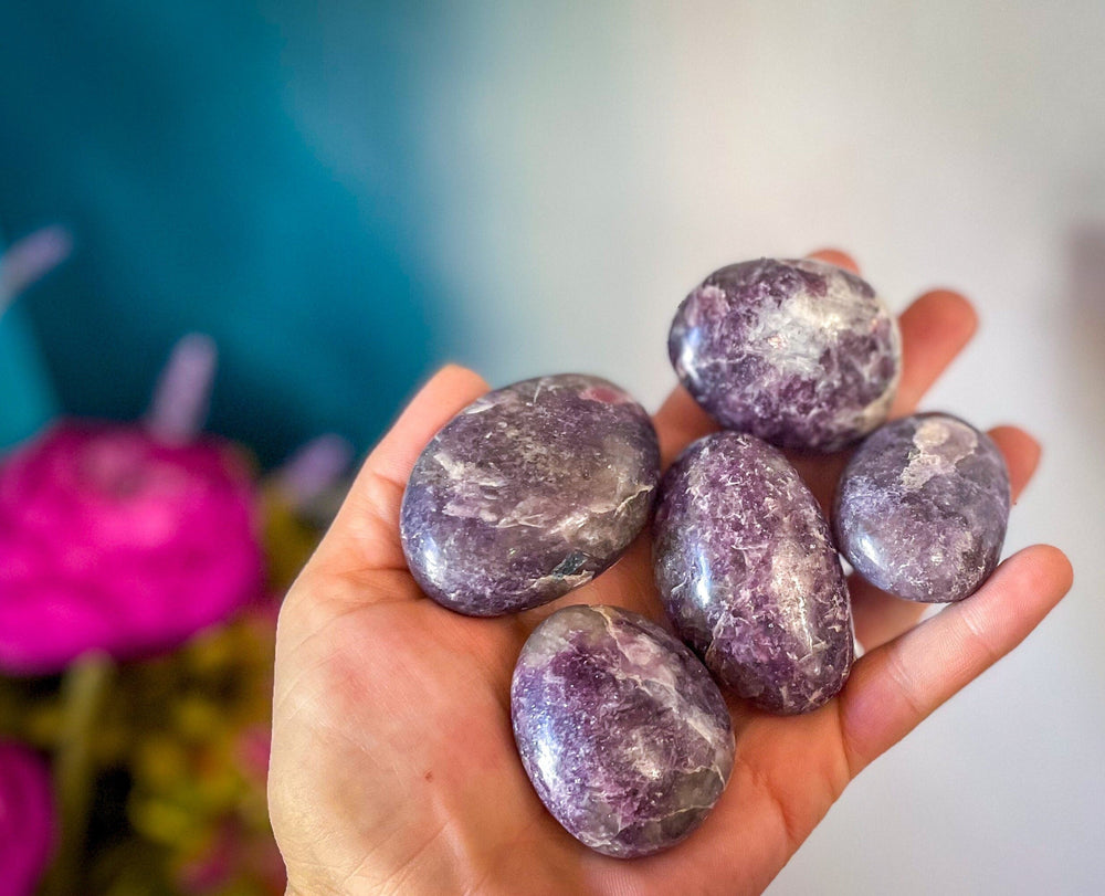 Lepidolite palm stone for TRANQUILITY (ONLINE ORDER ONLY)