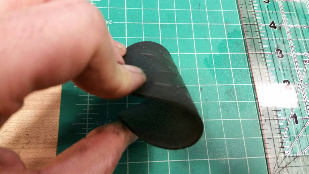 Mandalorian Kyr'bes Emblem (ONLINE ORDER ONLY)