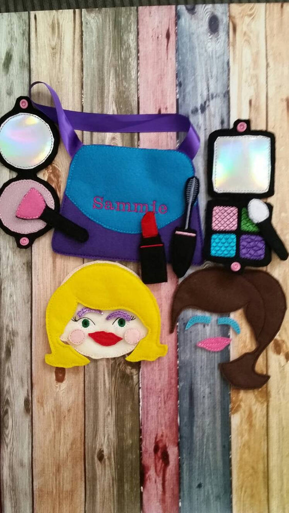 Make up Activity Bag - Doll make-up - play set - quiet activity - Busy Bag - Pretend Make-up - pretend play - personalized free - doll face (ONLINE ORDER ONLY)
