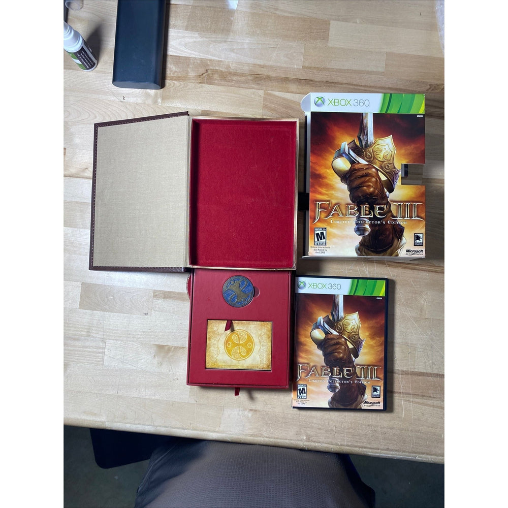 Fable III [Collector's Edition] - Xbox 360 (Online Order Only)
